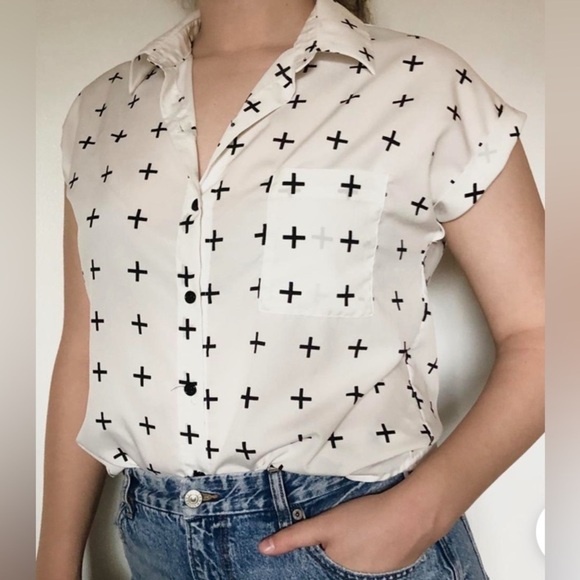 Forever 21 sheer button up blouse with cross pattern and pockets sewn cuffs M - Picture 1 of 7